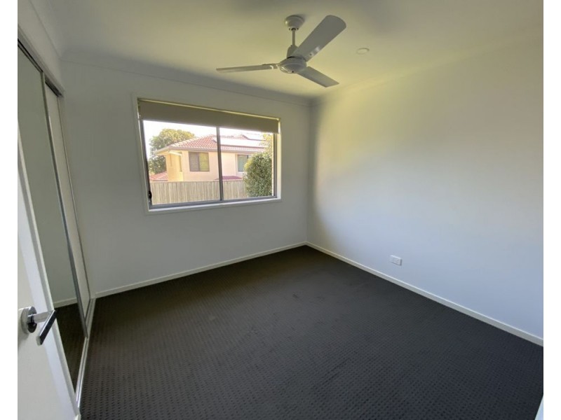 3 Beazley Circuit, Bridgeman Downs QLD 4035