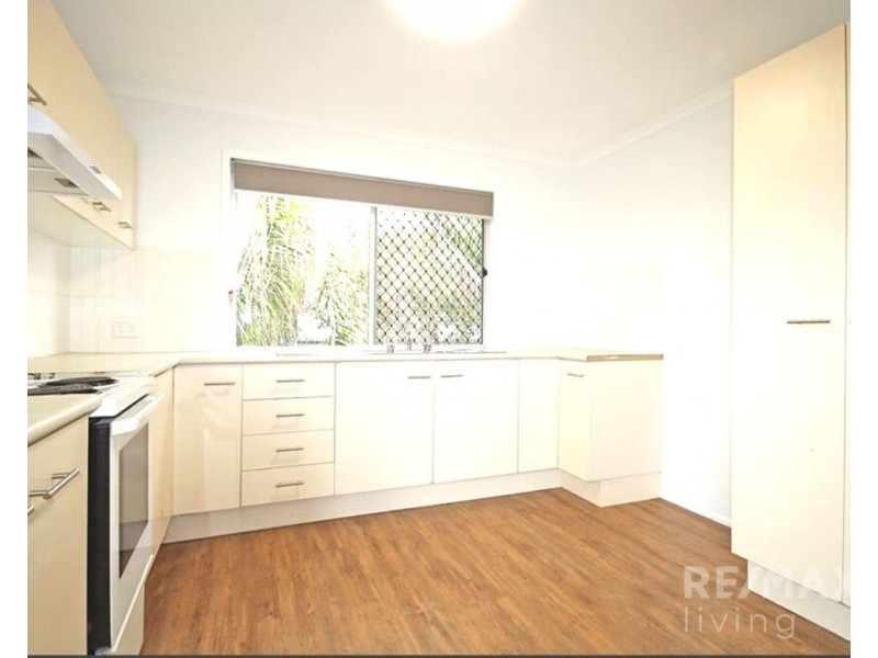 87 Pumicestone Road, Caboolture QLD 4510