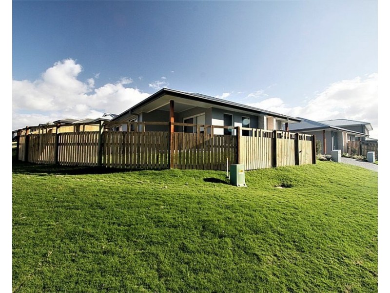 1/65 Aspire Parade, Griffin QLD 4503