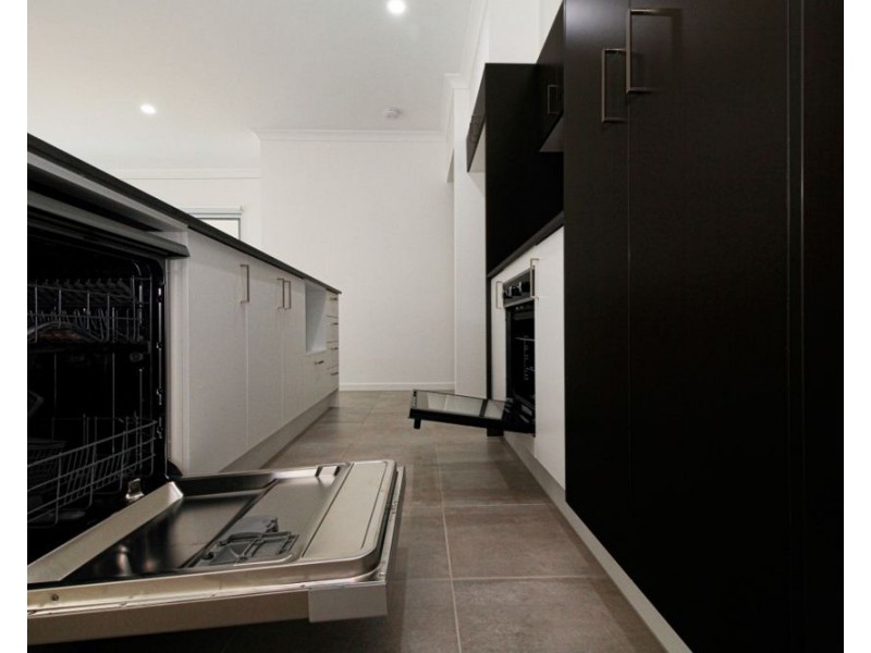 1/65 Aspire Parade, Griffin QLD 4503