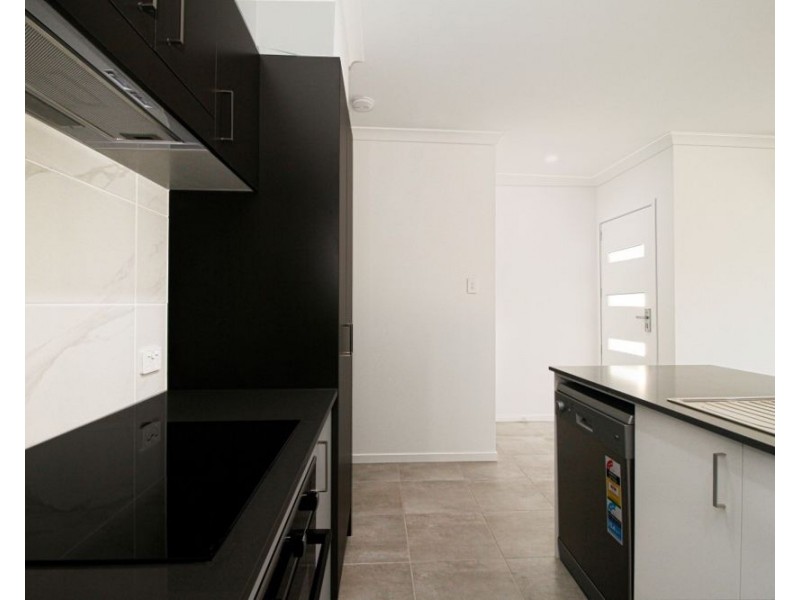 1/65 Aspire Parade, Griffin QLD 4503