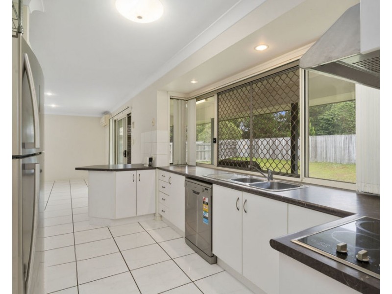 4 Prairie Court, Morayfield QLD 4506