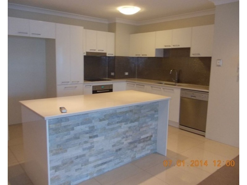 14 8-10 Georgina Street, Woody Point QLD 4019