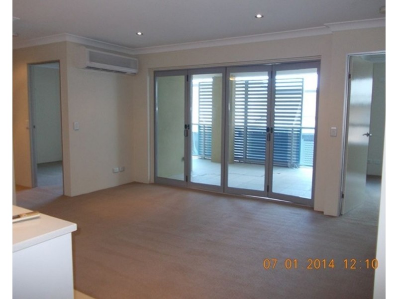 14 8-10 Georgina Street, Woody Point QLD 4019