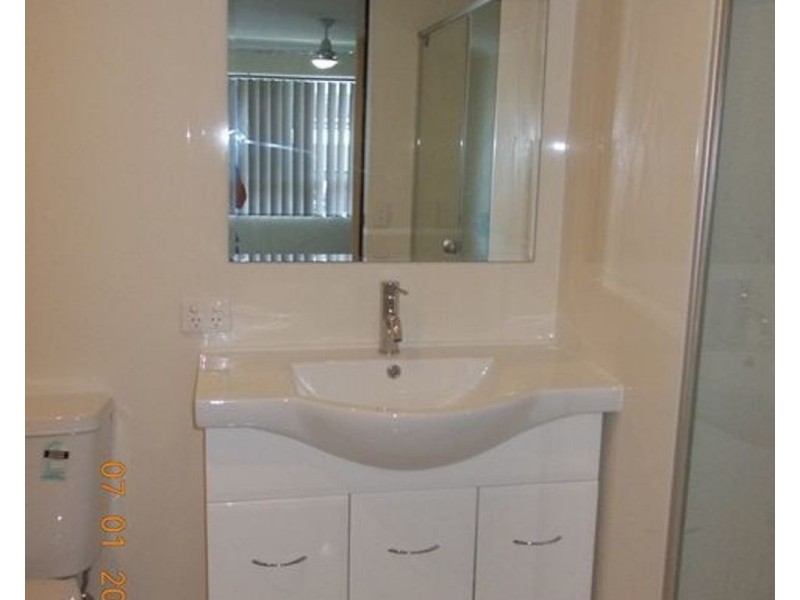 14 8-10 Georgina Street, Woody Point QLD 4019