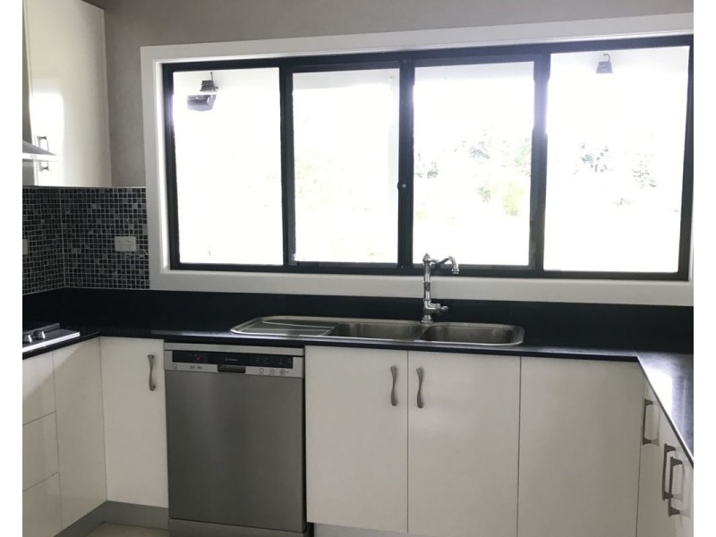 15 Highcrest Street, Ocean View QLD 4521