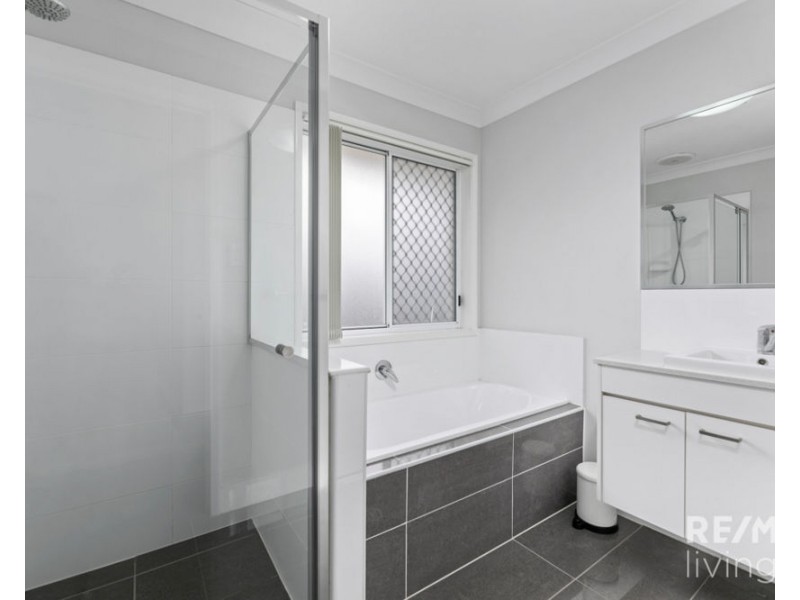 24 Nelson Court, Morayfield QLD 4506