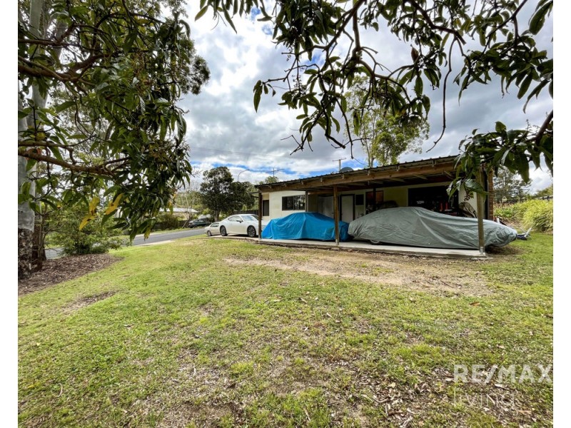 2020 Wood Street, D’aguilar QLD 4514