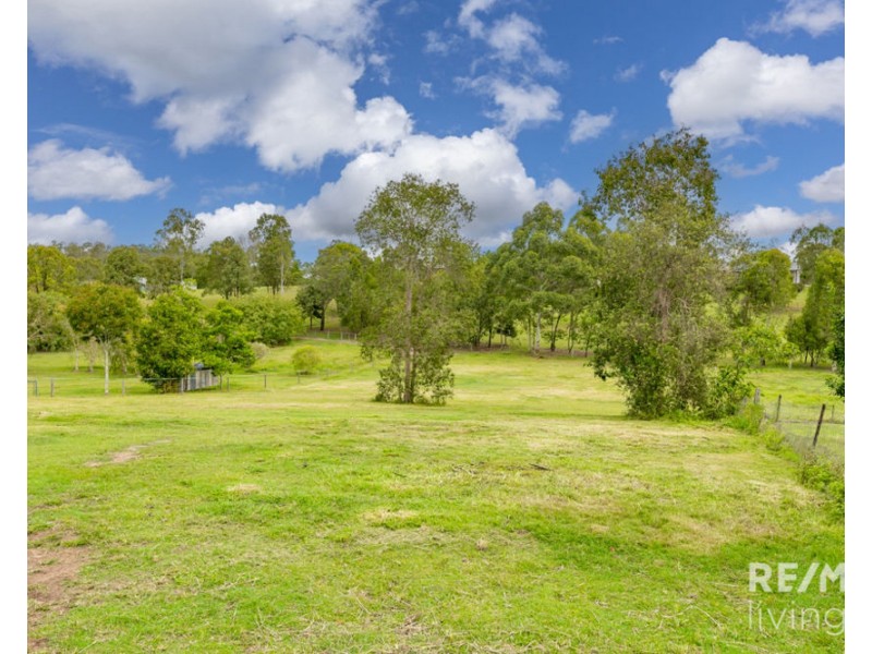 33 Serafini Drive, Sandy Creek QLD 4515