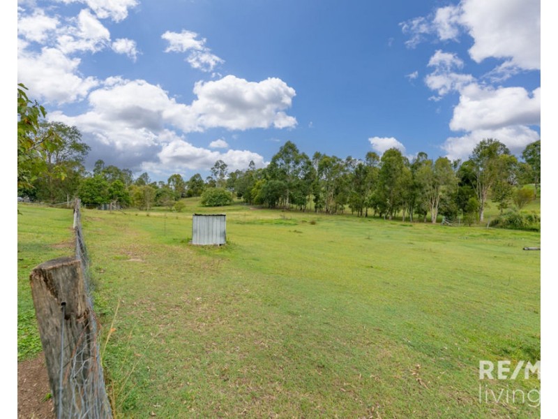 33 Serafini Drive, Sandy Creek QLD 4515