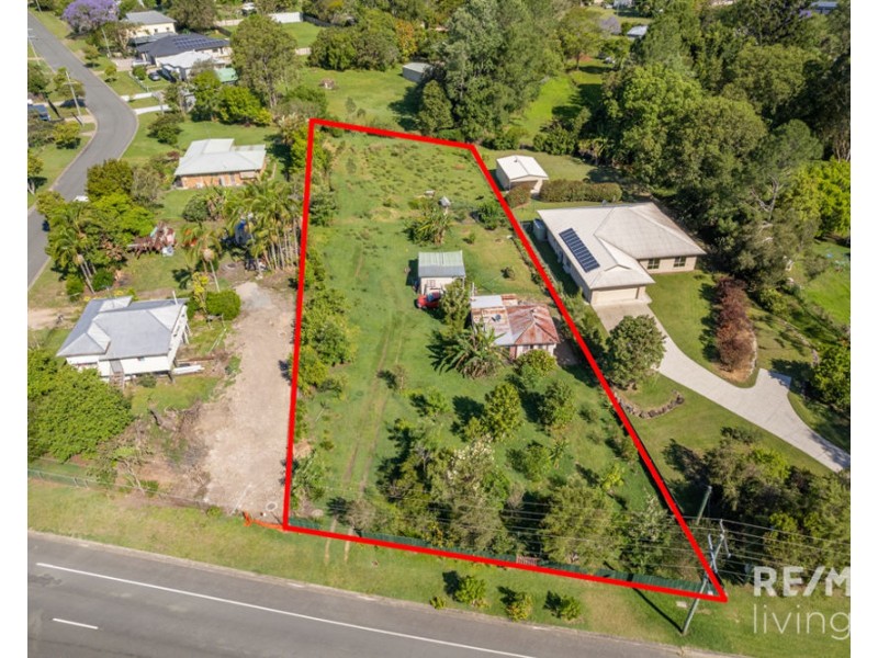10 Leichhardt Street, Woodford QLD 4514