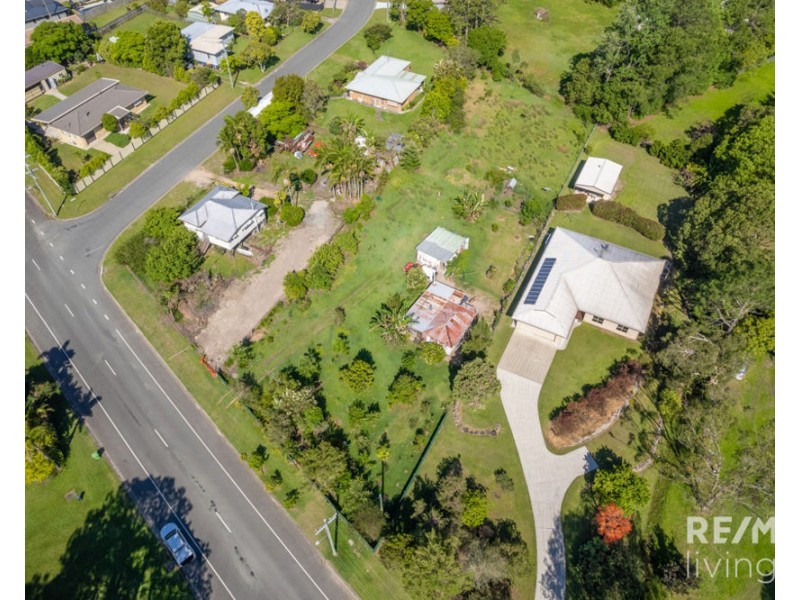10 Leichhardt Street, Woodford QLD 4514
