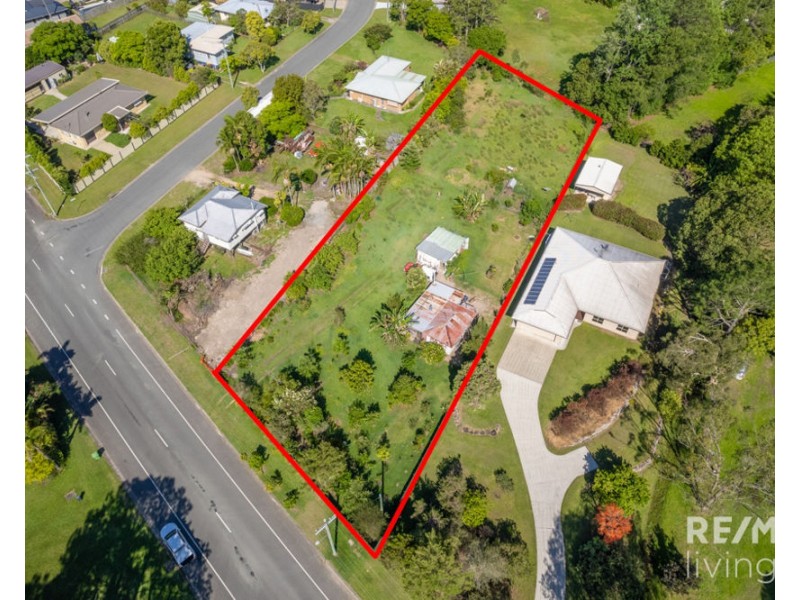 10 Leichhardt Street, Woodford QLD 4514