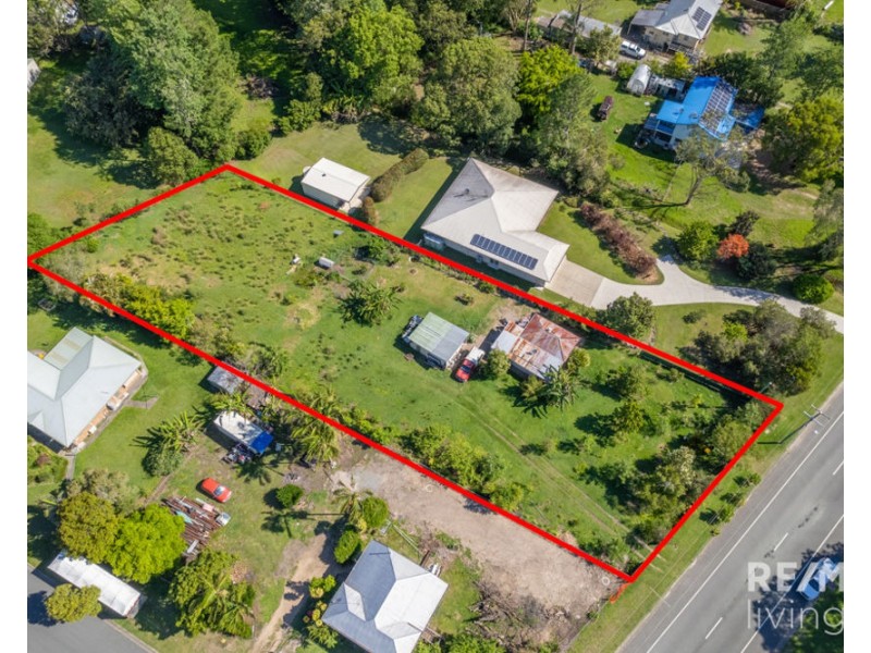 10 Leichhardt Street, Woodford QLD 4514