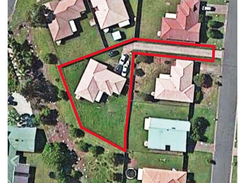 11 Dear Place, Bellmere QLD 4510