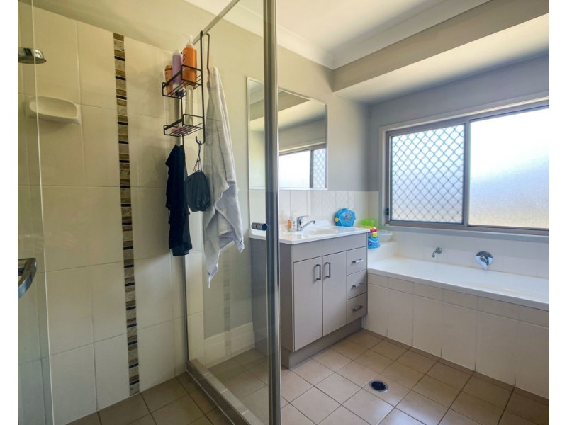 5 Castle Court, Caboolture QLD 4510