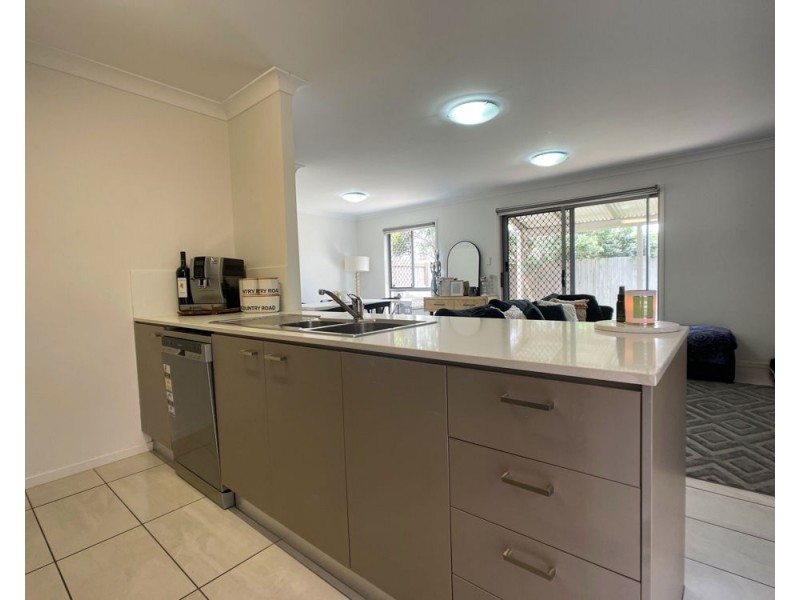 17 Piccadilly Street, Bellmere QLD 4510