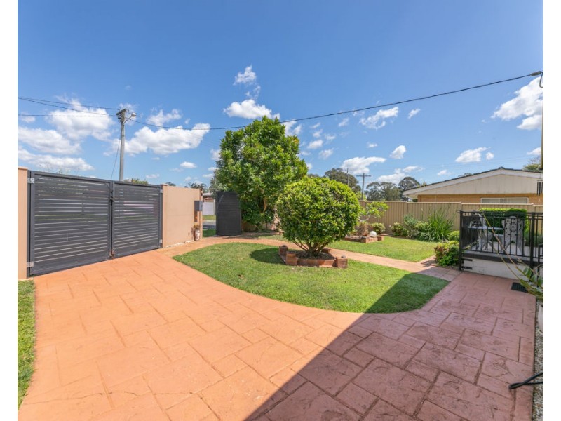 3 Crown Street, Caboolture QLD 4510