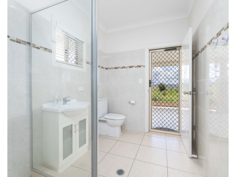 77 New Country Creek Road, Woolmar QLD 4515