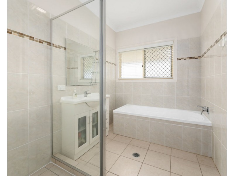 77 New Country Creek Road, Woolmar QLD 4515