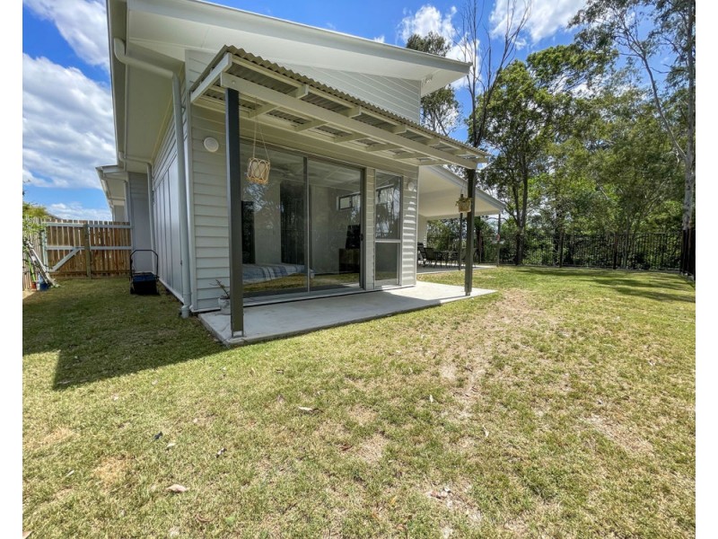 105 Riverparks Way, Upper Caboolture QLD 4510