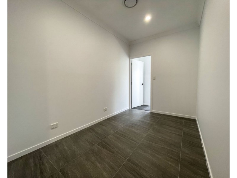 105 Riverparks Way, Upper Caboolture QLD 4510
