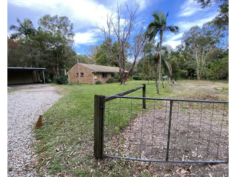 128 Clark Road, Morayfield QLD 4506