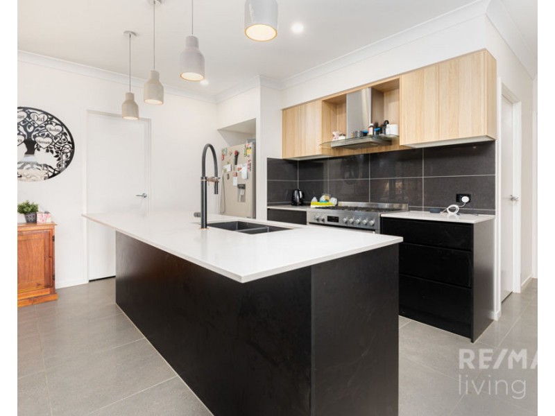 45 Sandford Street, Delaneys Creek QLD 4514