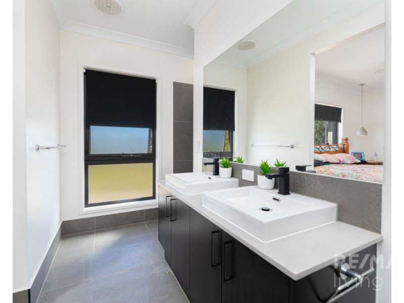 45 Sandford Street, Delaneys Creek QLD 4514