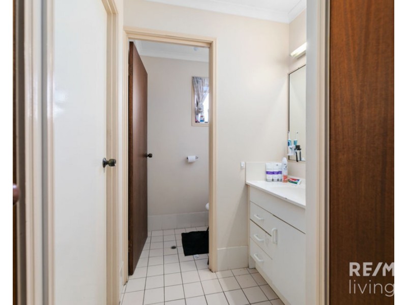 13 Fraser Place, Morayfield QLD 4506