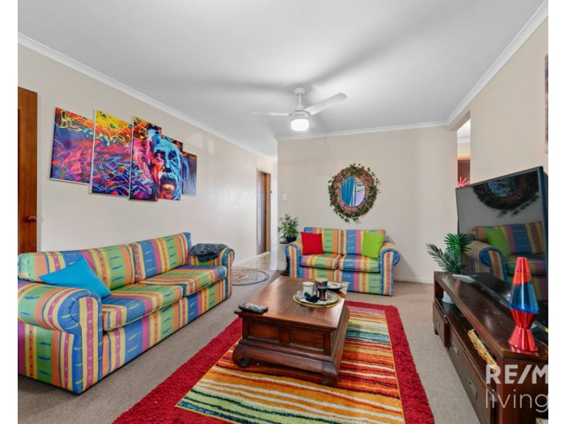 13 Fraser Place, Morayfield QLD 4506