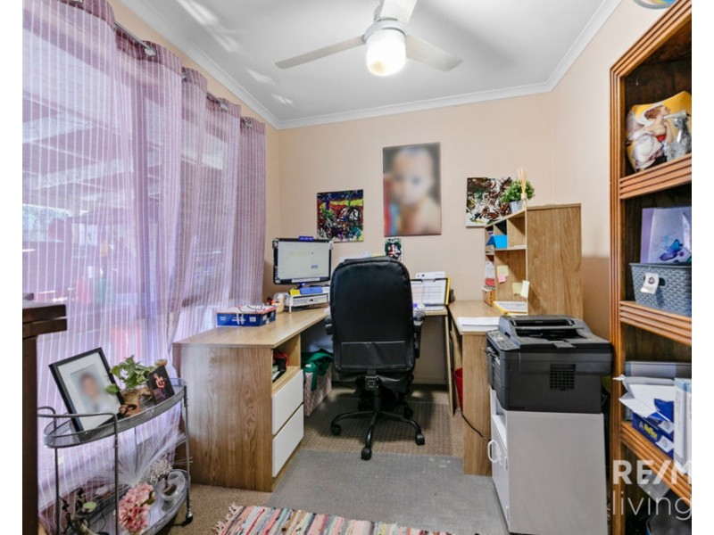 13 Fraser Place, Morayfield QLD 4506