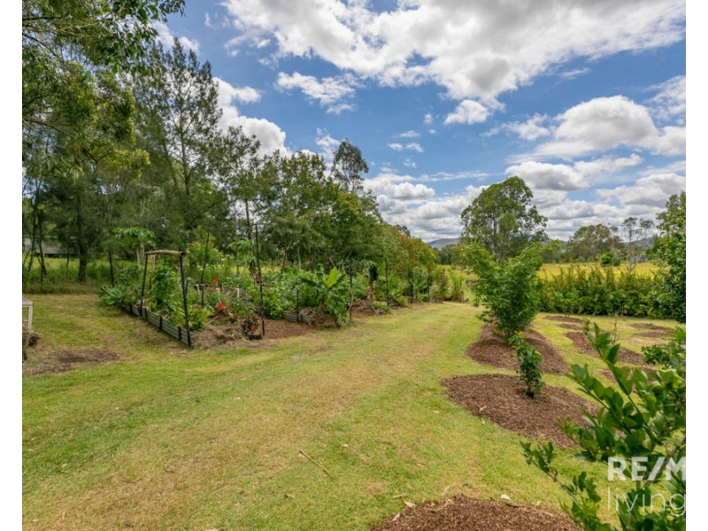 23 Glenmore Road, Mount Archer QLD 4514