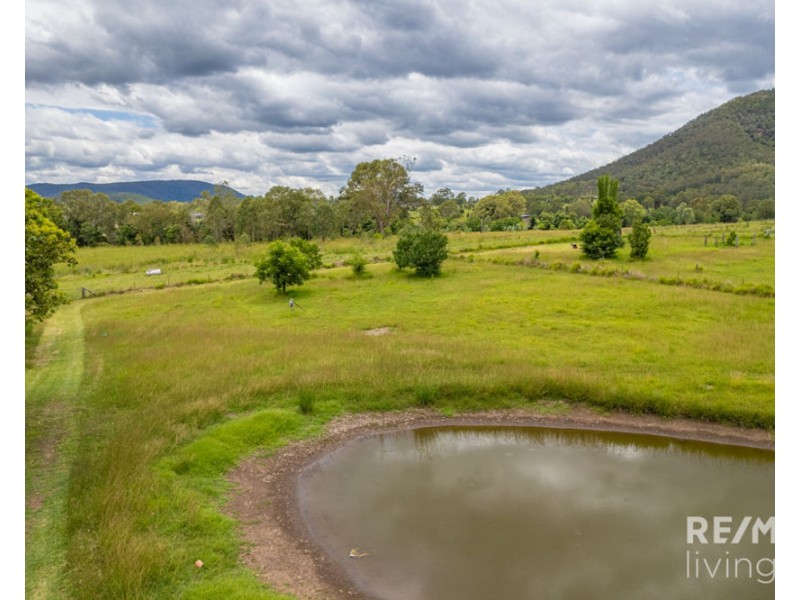 23 Glenmore Road, Mount Archer QLD 4514