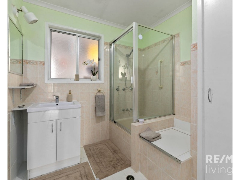 23 Glenmore Road, Mount Archer QLD 4514