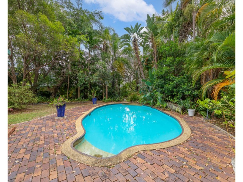 3 Lesley Avenue, Caboolture QLD 4510