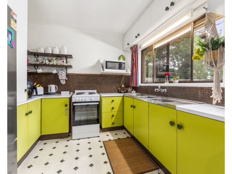 3 Lesley Avenue, Caboolture QLD 4510