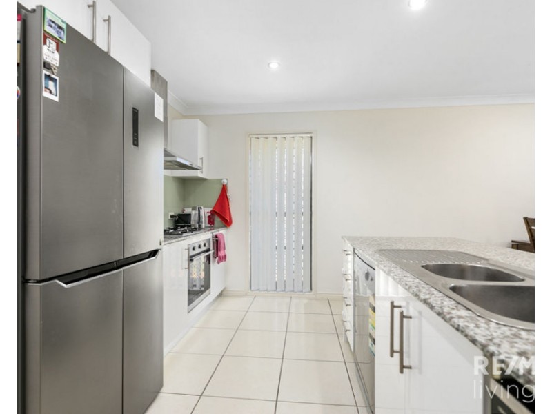 17 Braheem Street, Morayfield QLD 4506