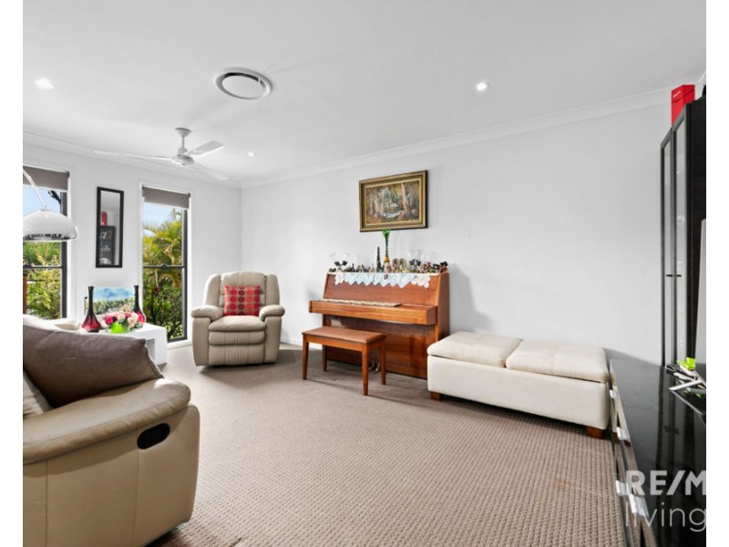 27 Akoonah Way, D’aguilar QLD 4514