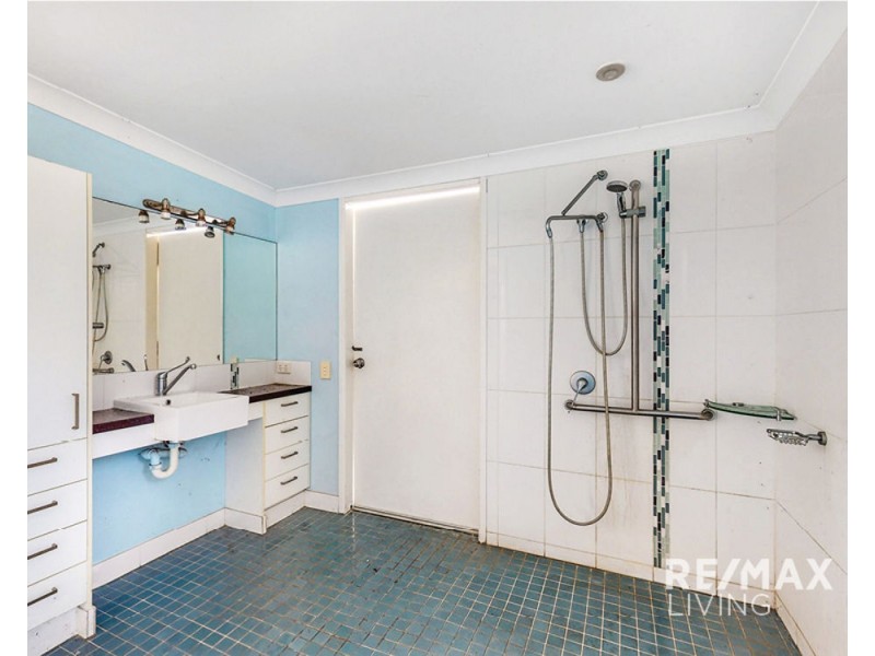 5001 D’Aguilar Highway, Winya QLD 4515