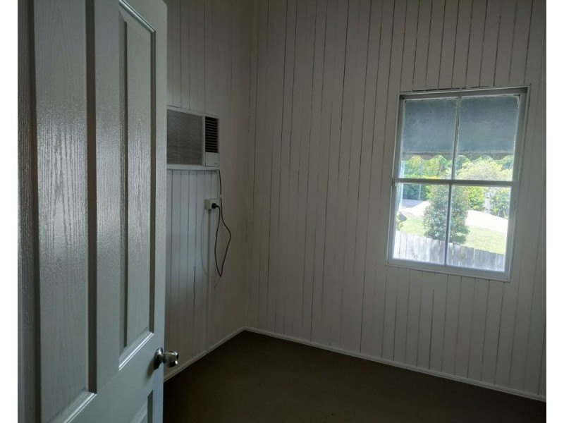 56 William Street, Kilcoy QLD 4515