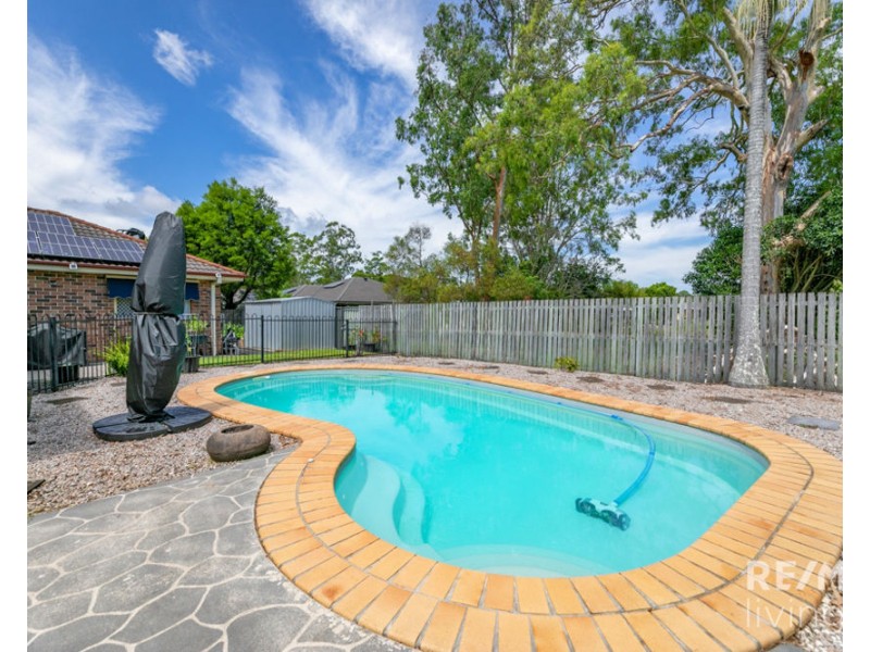 11 Cooloola Court, Upper Caboolture QLD 4510
