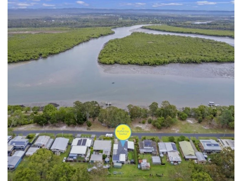 30 Moffatt Esplanade, Toorbul QLD 4510