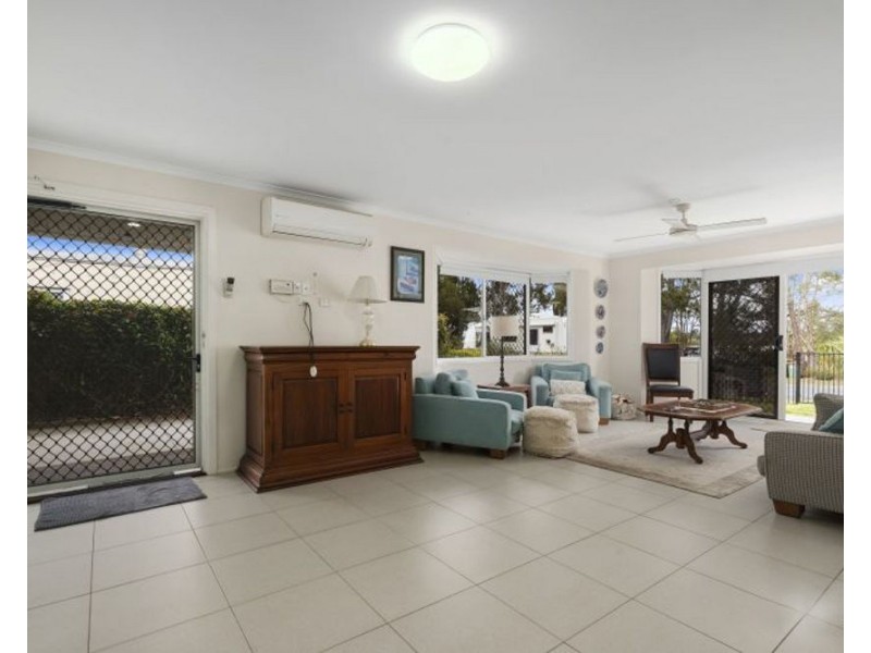 30 Moffatt Esplanade, Toorbul QLD 4510