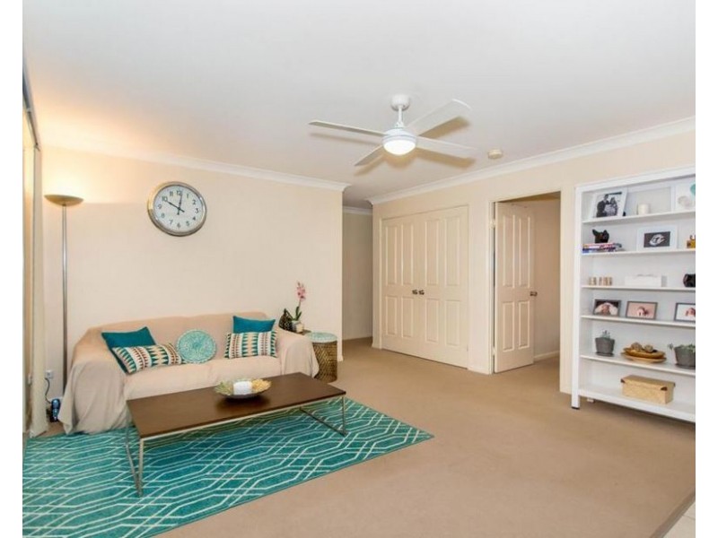 9 Karaman Court, Dakabin QLD 4503