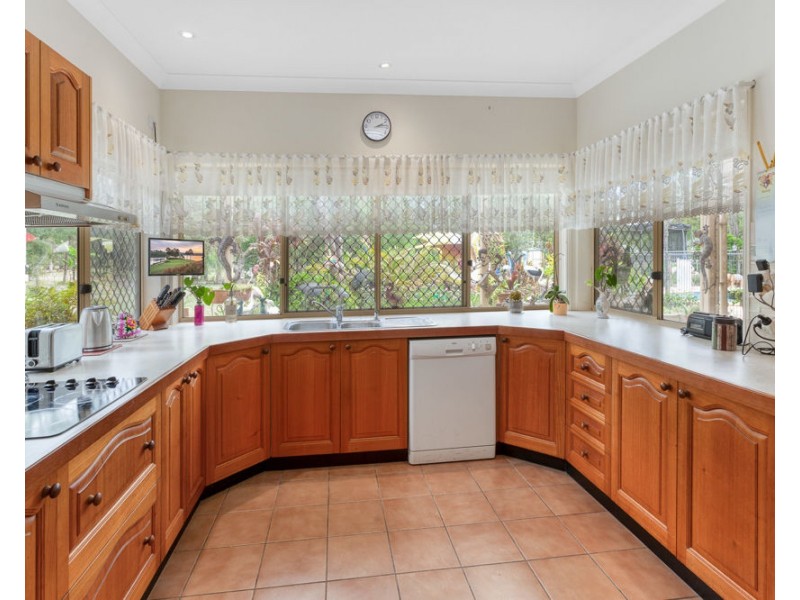 37 Analie Street, Ningi QLD 4511