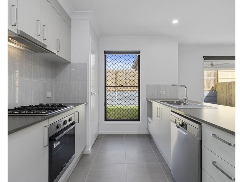 10 Lapetus Street, Burpengary QLD 4505