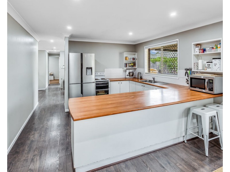 8 Abbey Road, Caboolture QLD 4510