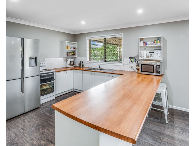 8 Abbey Road, Caboolture QLD 4510