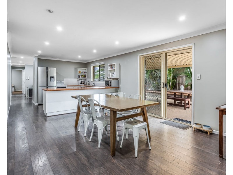 8 Abbey Road, Caboolture QLD 4510